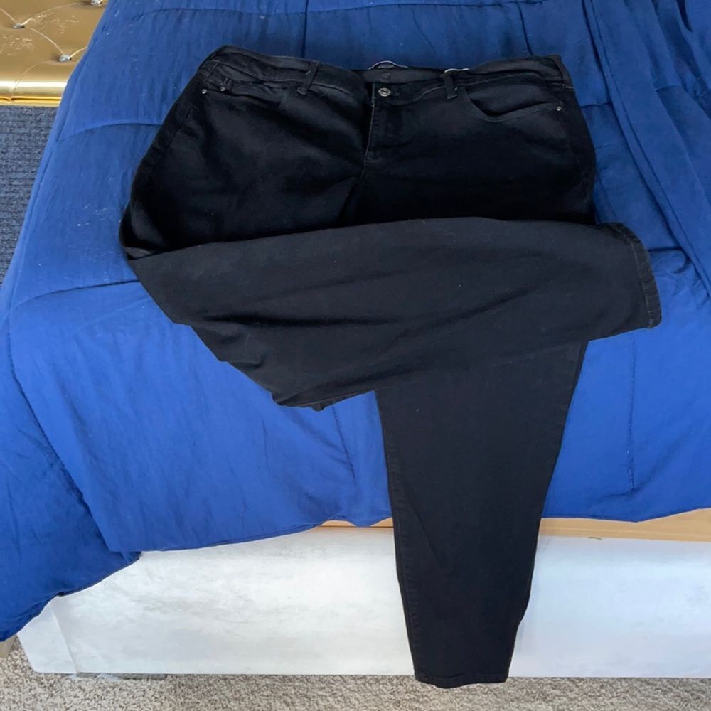 Skinnygirl Jeans in Black